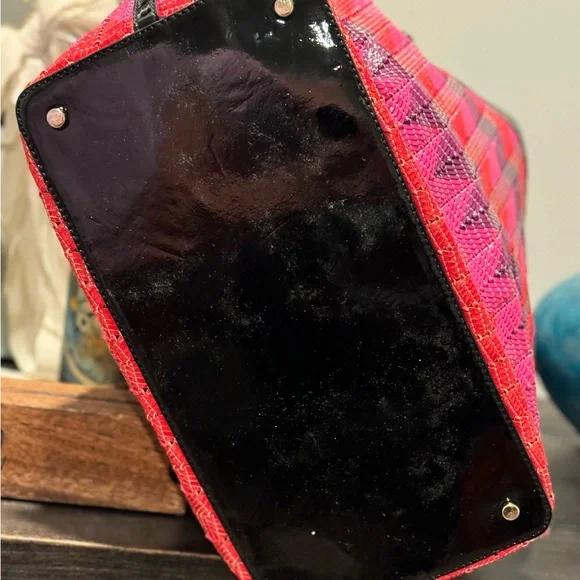 Kate Spade New York Multi-Colored Chevron Handbag - Picture 8 of 14